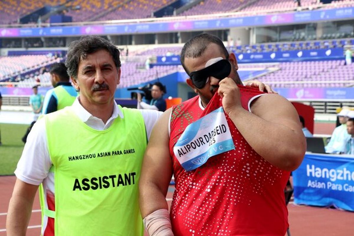 امیرحسین علیپور پرتاب وزنه