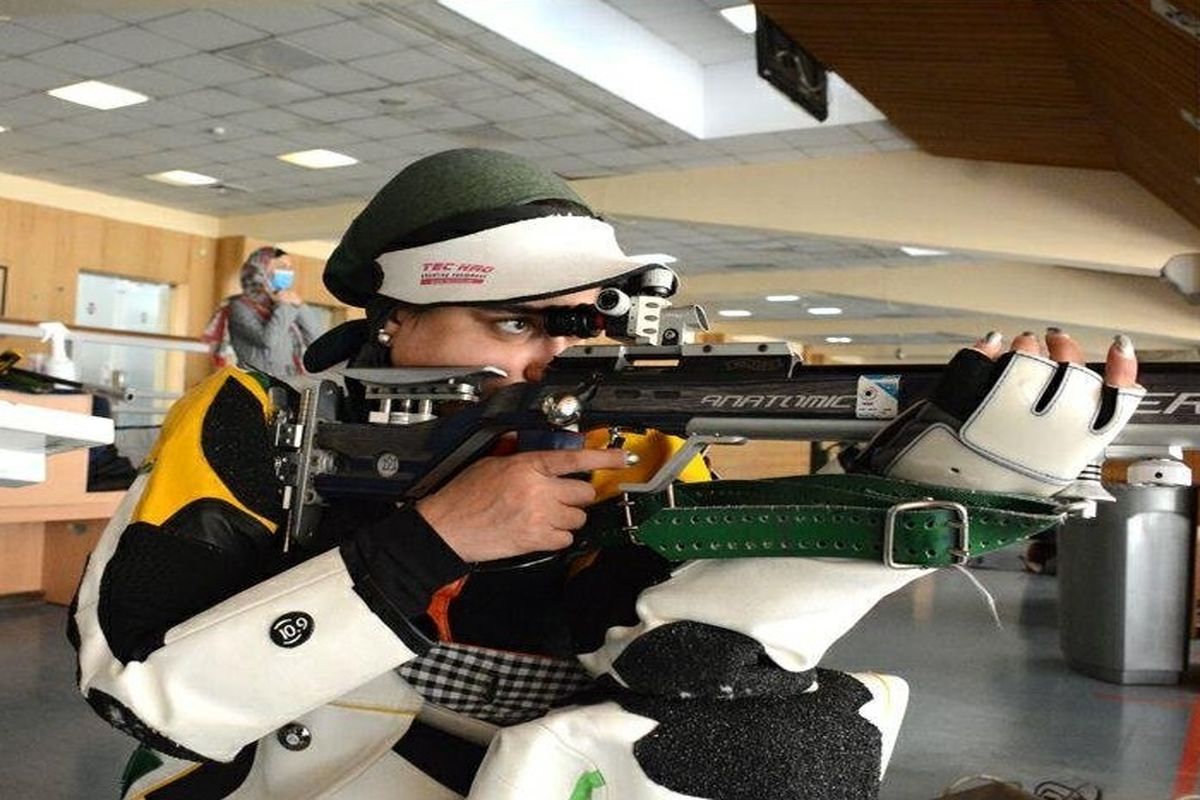 تیراندازی کارگران