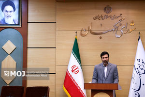 هیچ مسئولی به اندازه مقام معظم رهبری بر مشارکت مردم تاکید نداشته است