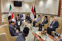 حضور رئیس جمهور در مسجد استقلال جاکارتا 