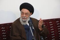 بهترین راهکار برای افزایش بینش و بصیرت مردم ترویج فرهنگ کتابخوانی است