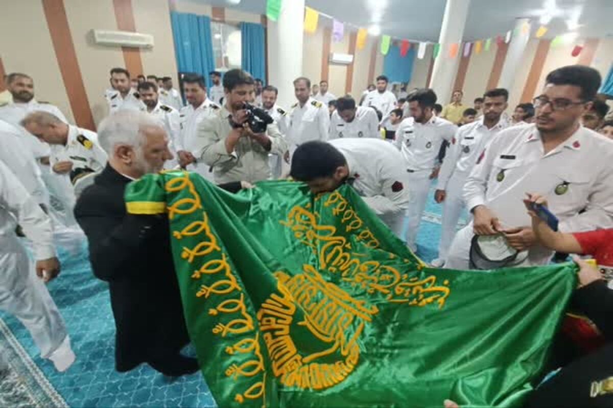 سوگواری دریادلان برای رییس جمهور شهید 