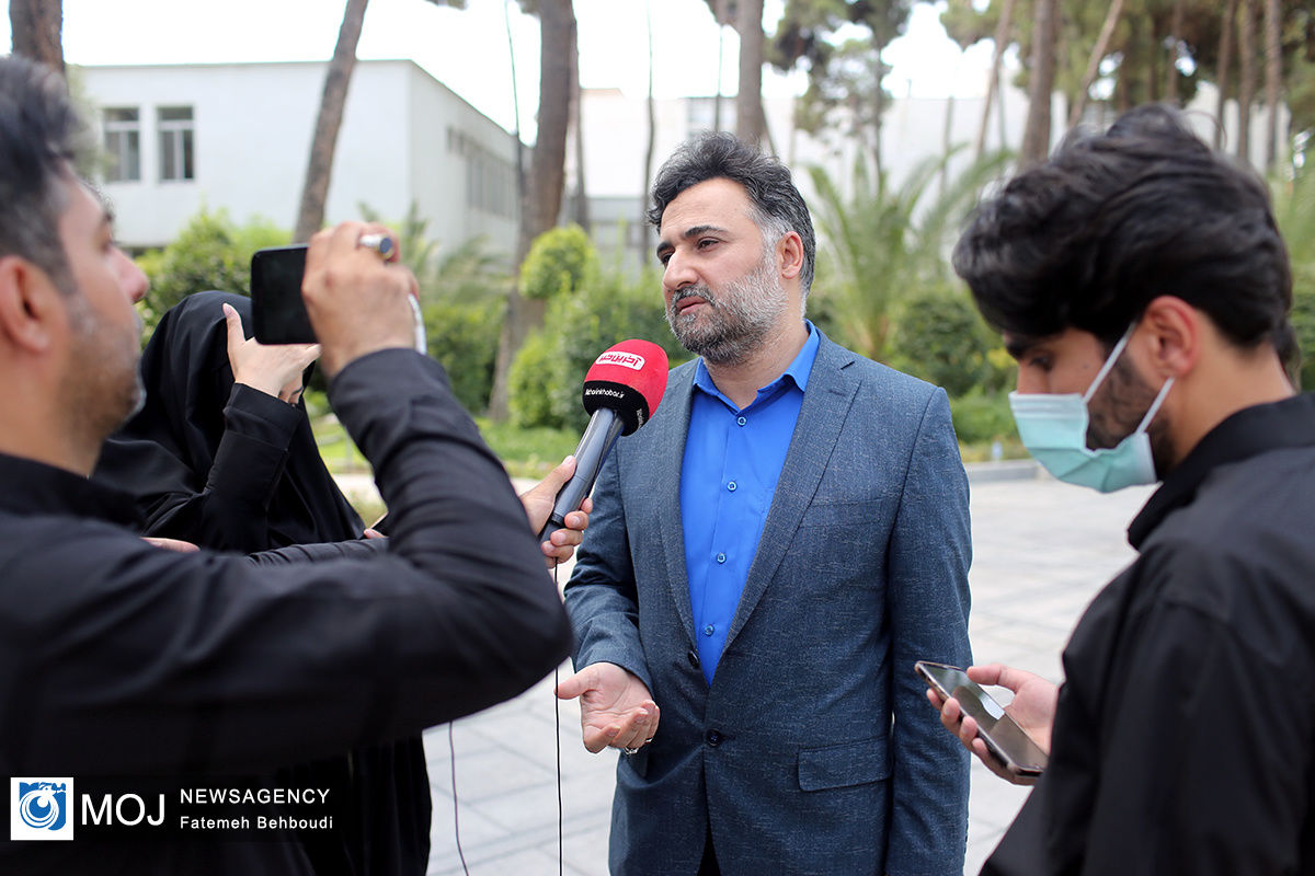 حاشیه جلسه هیئت دولت