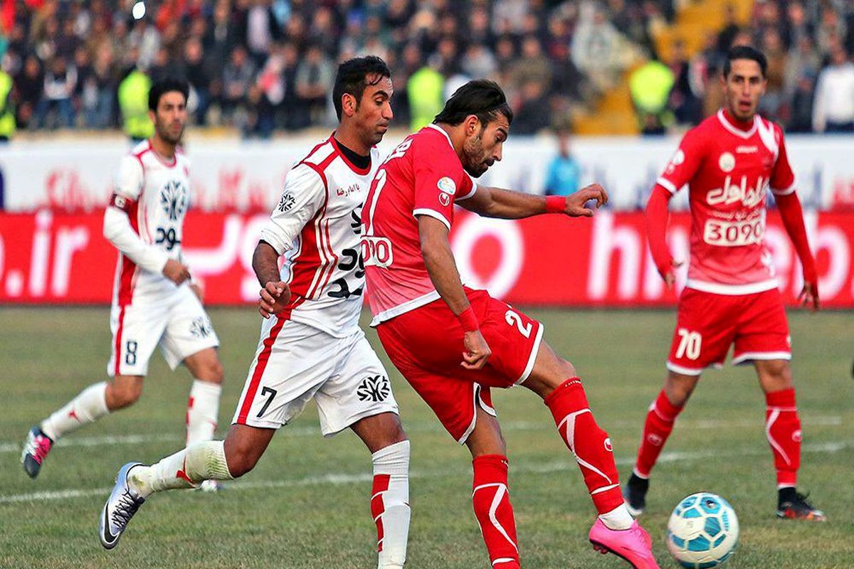 بازی پرسپولیس و پدیده