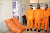 توزیع لباس گرم میان پاکبانان سنندجی برای فصل زمستان 