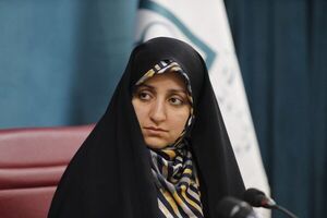 تقویت حمایت از زنان سرپرست خانوار نیازمند تکمیل زنجیره خدمات و یکپارچه‌سازی اطلاعات است