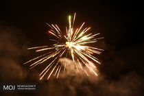 نورافشانی آسمان قم در شب میلاد امام رضا(ع)