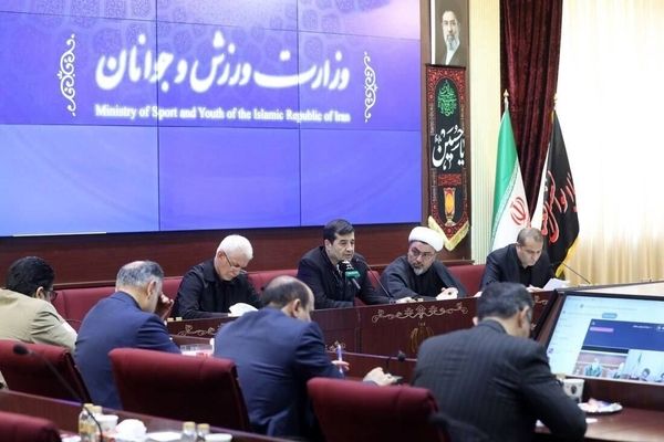 باید به باشکوه‌تر شدن مراسم وداع با رهبر شهید  انقلاب کمک کنیم