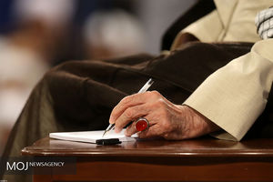 فرمانده معظم کل قوا جانشین و معاون هماهنگ کننده سپاه پاسدارن انقلاب اسلامی را منصوب کردند