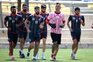 بازی فوتبال پرسپولیس و شهرخودرو امشب برگزار می‌شود