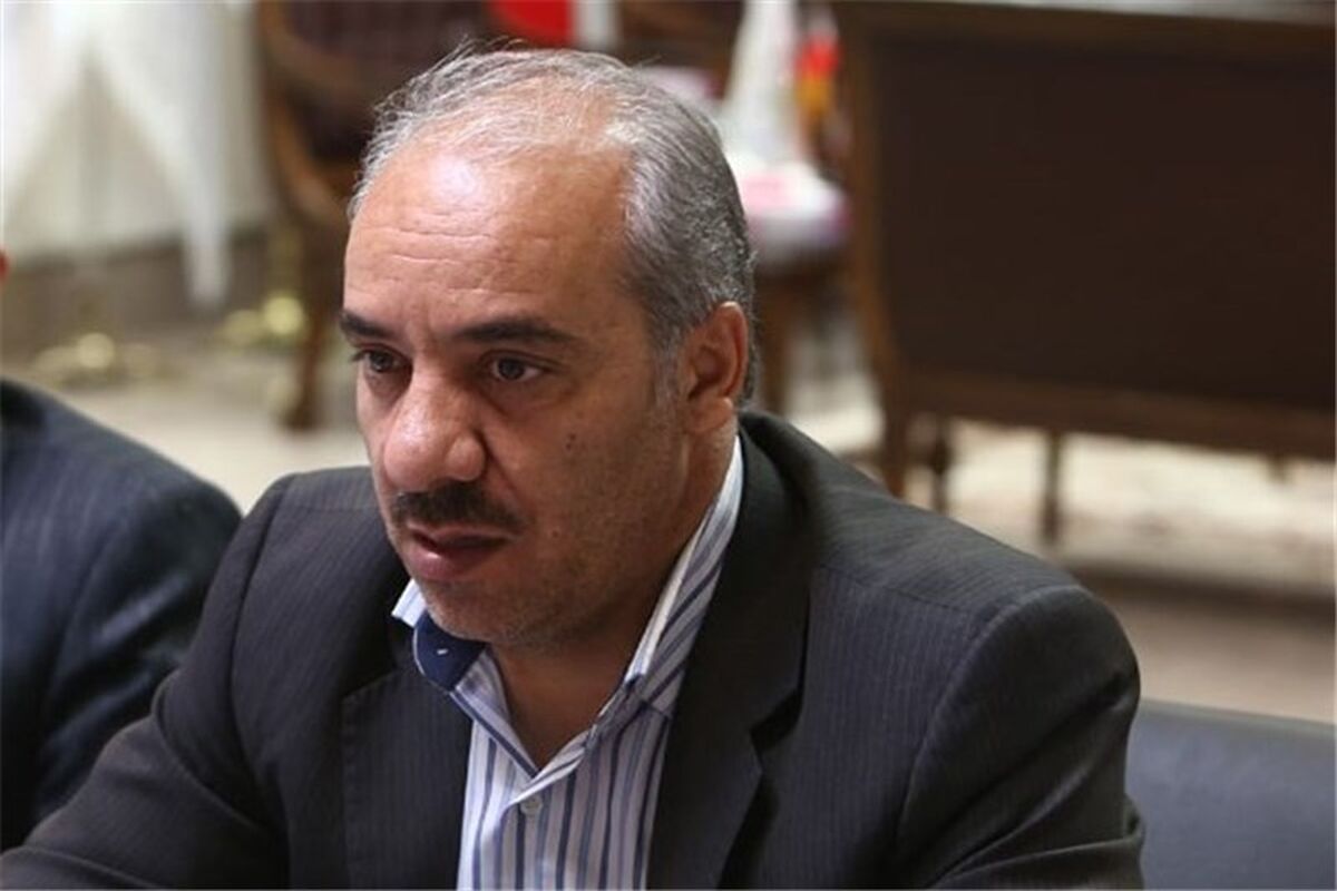 خسرو قمری