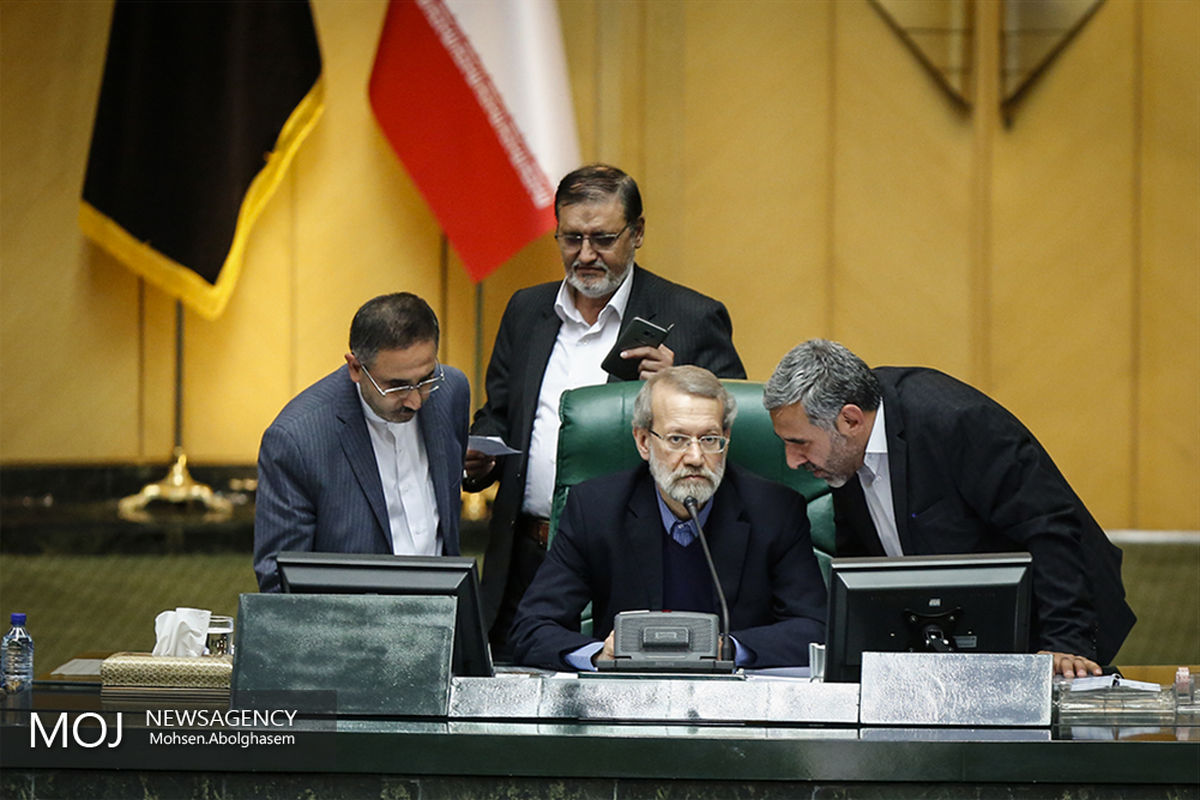 رای اعتماد مجلس به وزیر پیشنهادی علوم و نیرو