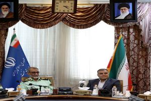 وزیر نفت بر ارتقای امنیت تأسیسات با بهره‌گیری از ظرفیت فراجا تاکید کرد