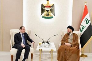 تأکید عمار حکیم بر اهمیت گفتگو برای حل مشکلات منطقه‌ای