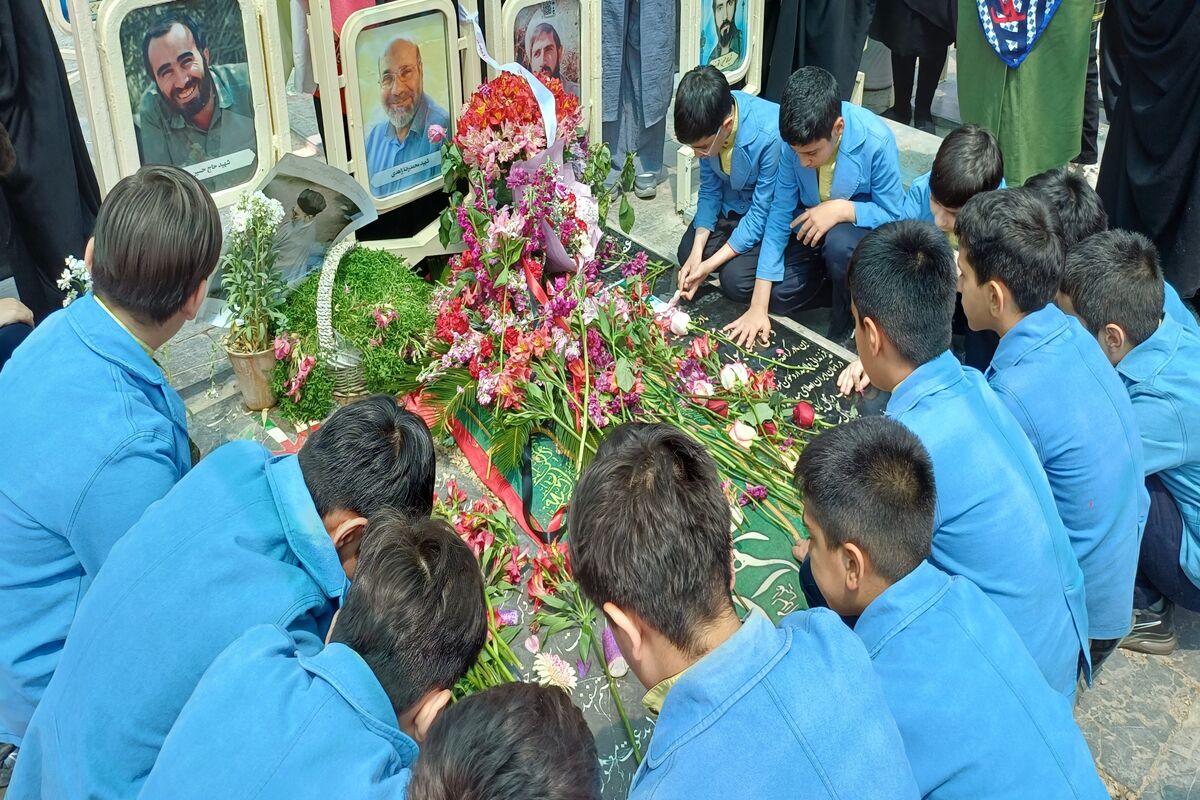 سردار زاهدی