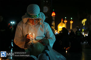 عزاداری شام غریبان حسینی در جوار حرم مطهر حضرت معصومه (س)