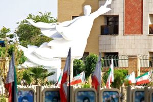 ساماندهی گلستان شهدای اصفهان به پایان رسید