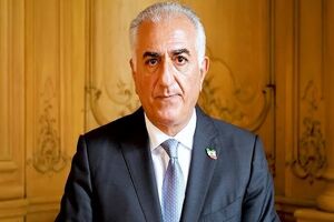 انتقاد شدید سردبیر سابق بی‌بی‌سی به رضا پهلوی + فیلم