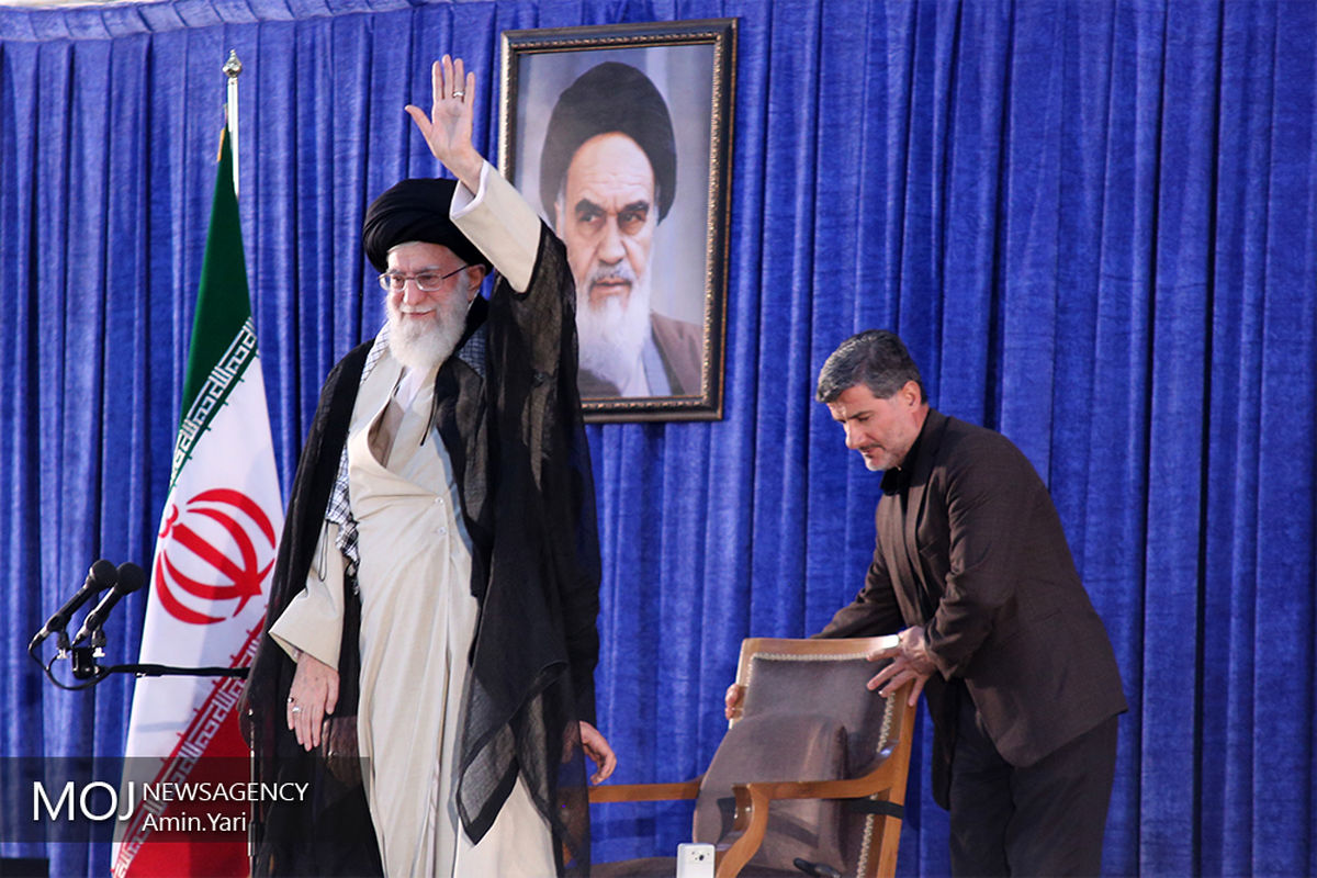 حضرت آیت‌الله خامنه‌ای رهبر معظم انقلاب