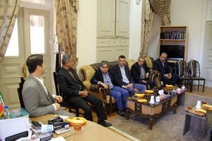 بازار قلب تپنده شهر/ جمع آوری دستفروشان و برخورد با اراذل