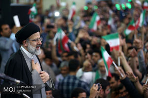 «سید ابراهیم رئیسی» وارد بوشهر شد