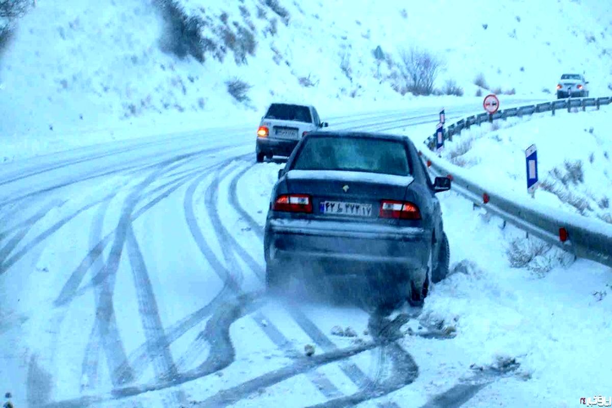 جاده های یخبندان