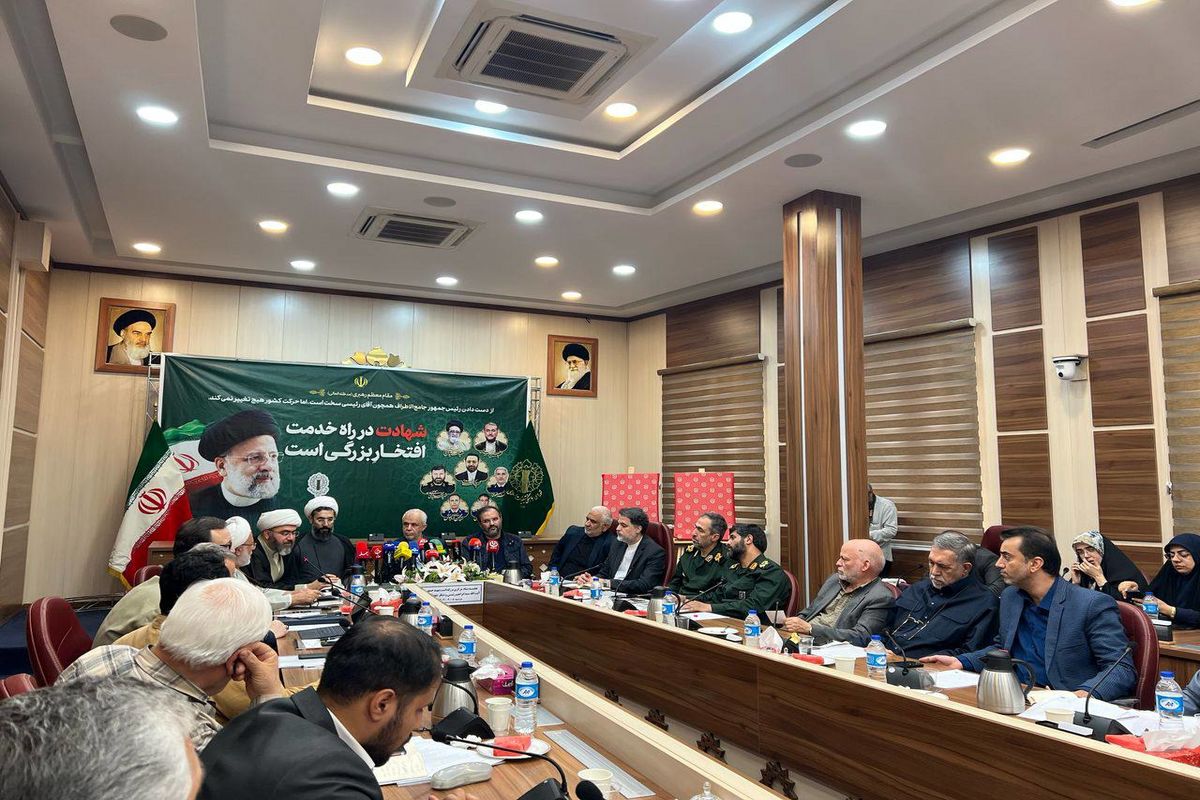 نشست ستاد بزرگداشت شهدای خدمت