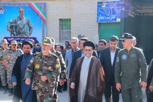 استقبال باشکوه مردم از شهید کاظمی، نماد وفاداری به مدافعان میهن اسلامی است