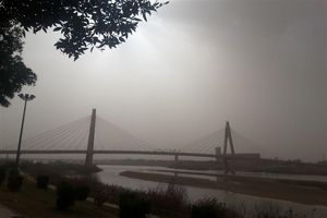 هوا در اهواز آلوده است