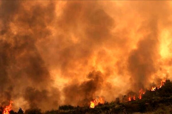 نیروگاه عظیم رومانی آتش گرفت