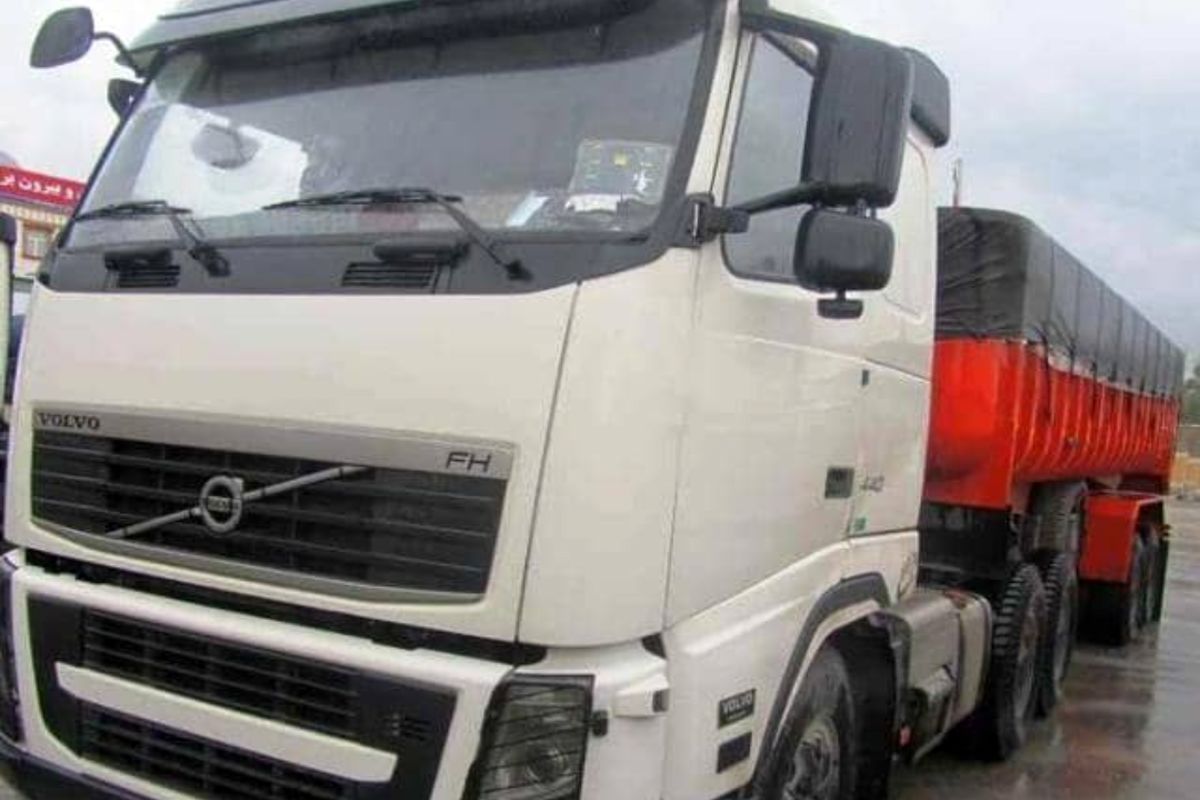 قاچاق سنگ معدن