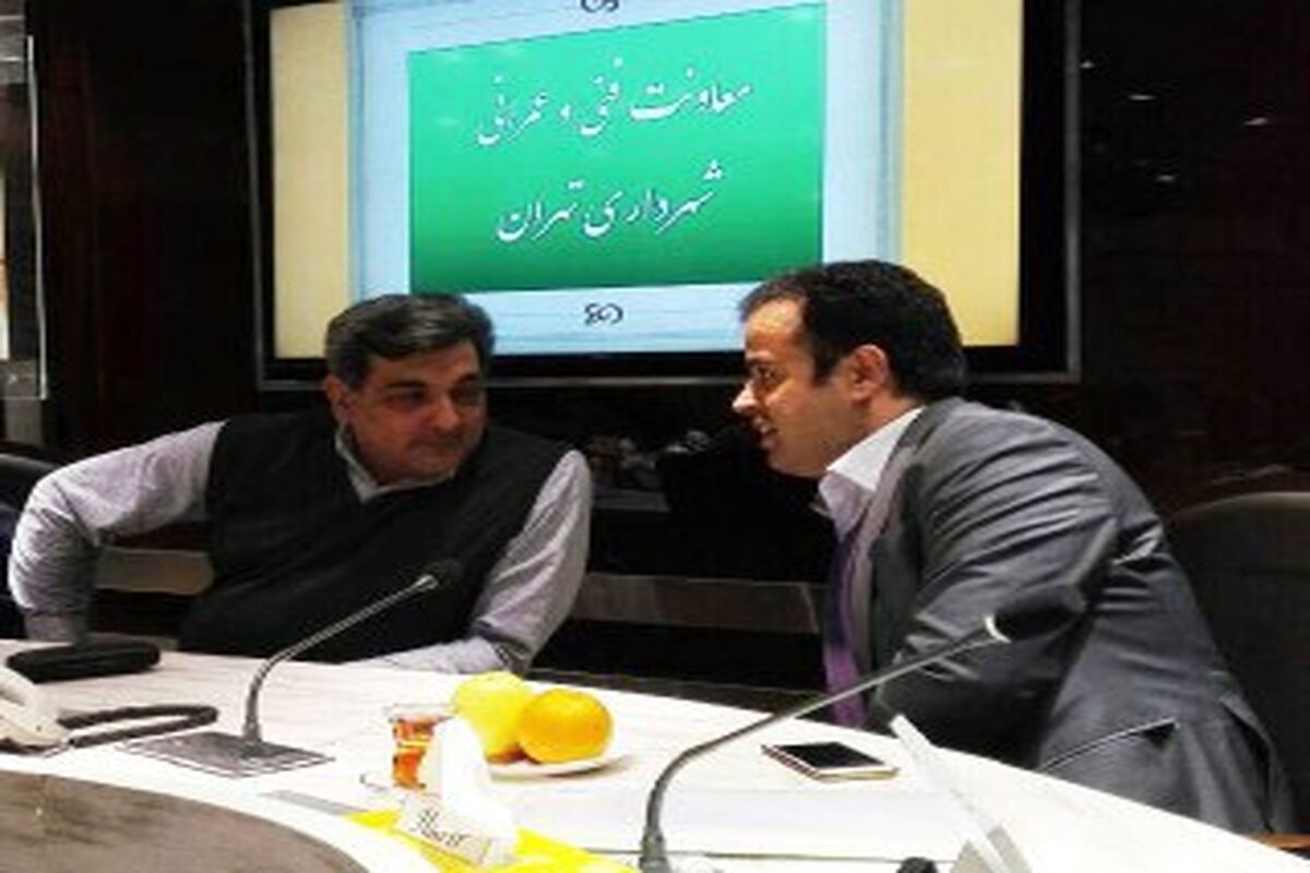 نشست پیروز جناحی با صدرالدین علی پور رئیس
