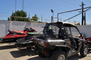 کشف خودرو و جت اسکی‌های قاچاق در بندرانزلی