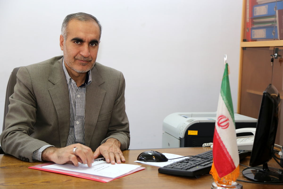 امین عربی دانشجوی دکتری دانشگاه شیراز رشته اقتصاد