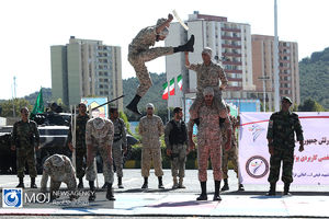 صبحگاه مشترک یگان‌های نمونه ارتش جمهوری اسلامی ایران