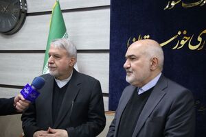 وزیر میراث فرهنگی به خوزستان سفر کرد