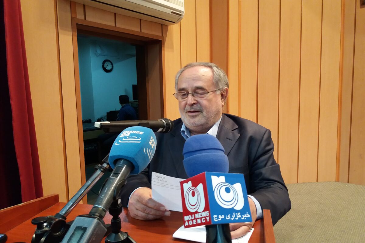بی مقدار نماینده مجلس