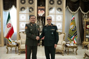 سرلشکر امام علی صابرزاده با سرلشکر باقری دیدار کرد