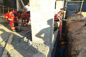 برق گرفتگی کارگر ساختمانی به سقوط او منجر شد 