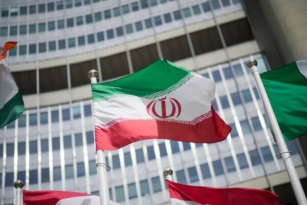 آژانس تجاوز به تاسیسات هسته‌ای را محکوم کند