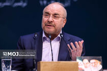 نهضت امام پایان استبداد در ایران بود