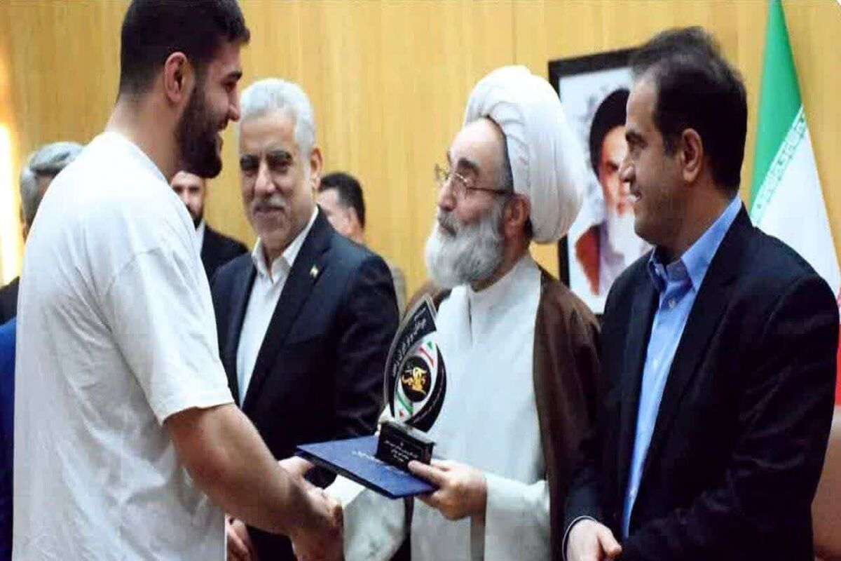 پیام تبریک نماینده ولی‌فقیه در گیلان در پی درخشش جوان کشتی‌گیر گیلانی در اردن