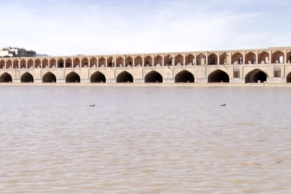 اصفهان- بازگشایی زاینده رود