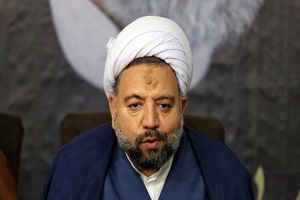 امروز جنگ بین جهان اسلام و کفر جنگ خارجی و جنگ بین ایمان و نفاق یک جنگ داخلی است