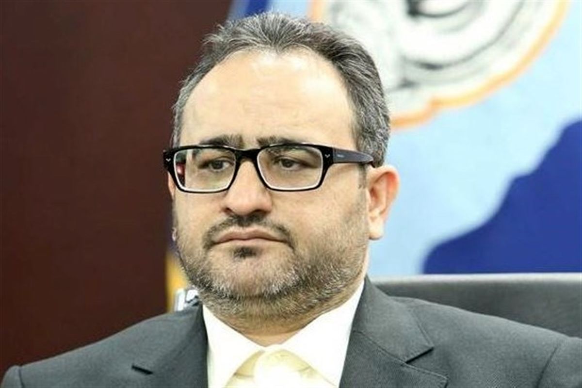 پرتو افکنان