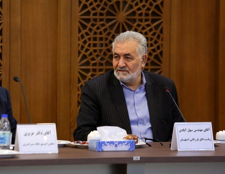 انسجام در تیم اقتصادی دولت مشاهده نمی شود