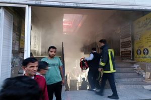 سرعت عمل آتش نشانان از بروز یک فاجعه در پاساژ قم جلوگیری کرد