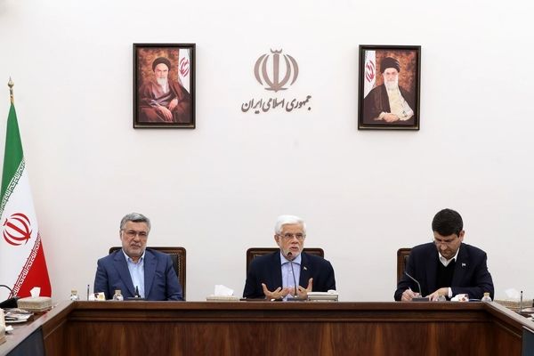 عقب ماندگی در تکمیل برنامه سلامت الکترونیک باید جبران شود