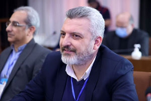 امیر عزیزی پور  رئیس فدراسیون اسکواش شد