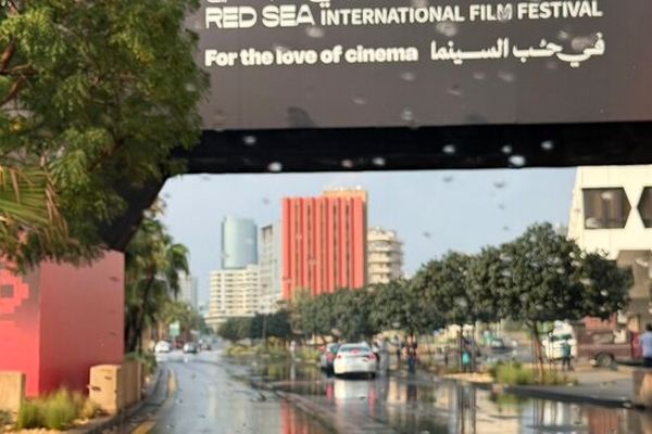 طوفان شدید در جده جشنواره فیلم دریای سرخ را به تعطیلی کشاند